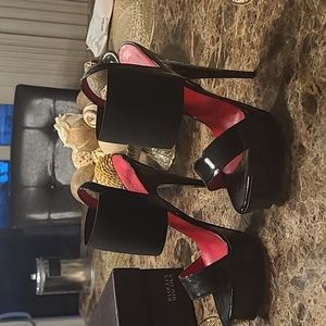 EUC Gio Hel sexy stilettos